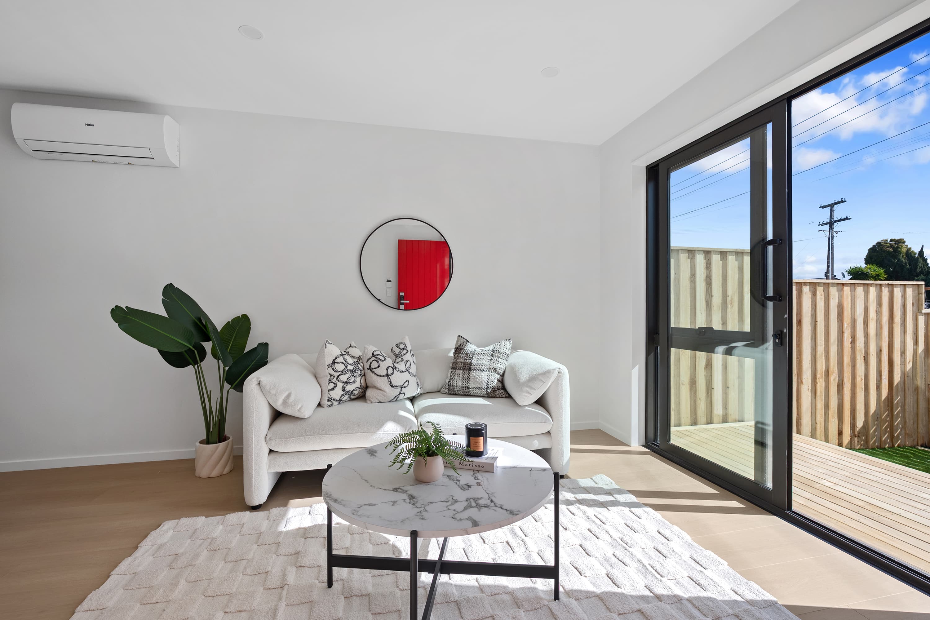 Von Sturmer Street, Māngere East, Māngere East