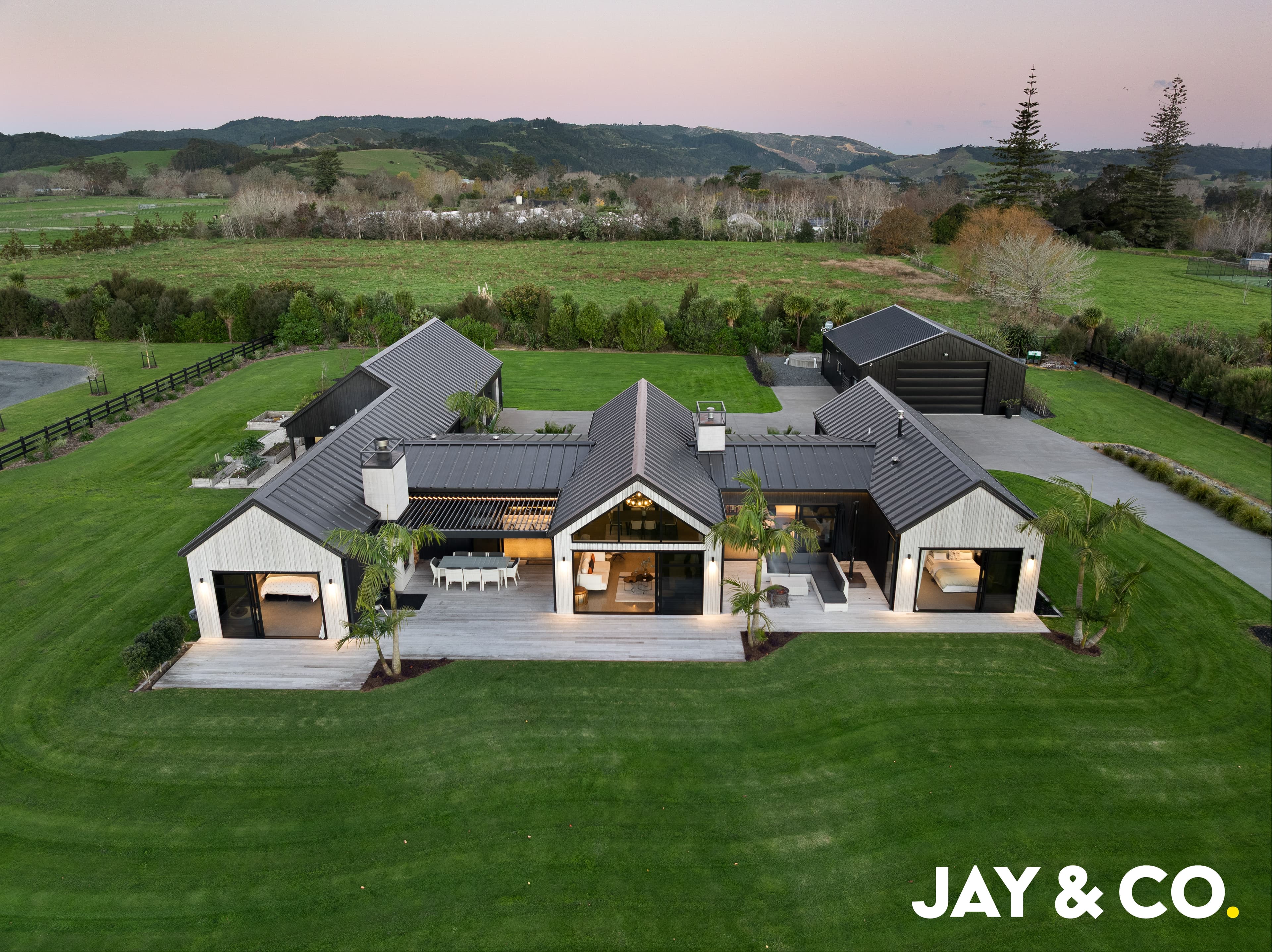 5 Rossbern Lane, Clevedon, Clevedon