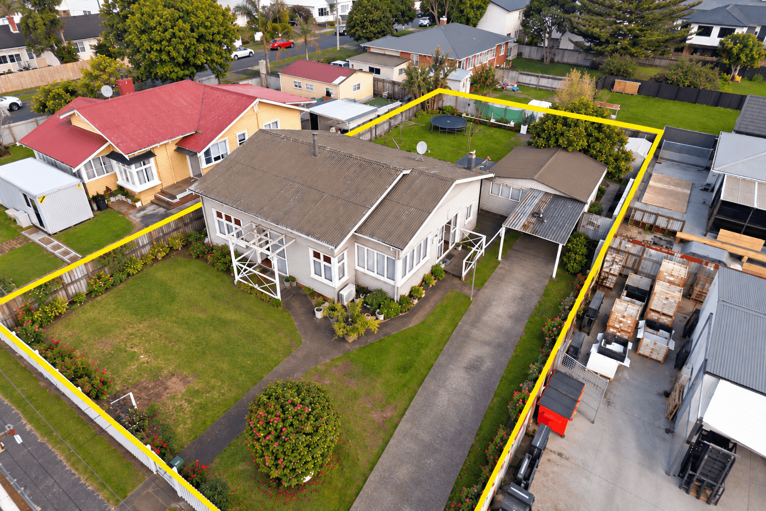 1 Rosella Road, Māngere East, Māngere East
