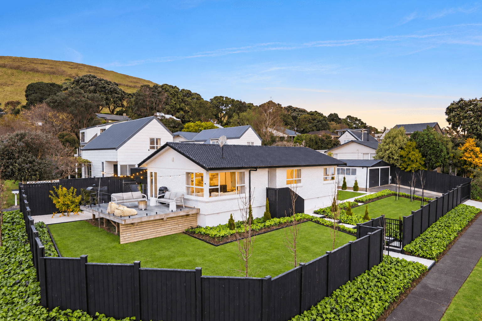 17 Ridgemount Rise, Māngere Bridge, Māngere Bridge